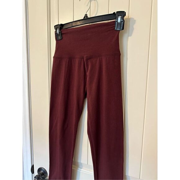 Aerie Offline OG Original High Rise Maroon Women’s Leggings Size XS - Picture 2 of 6